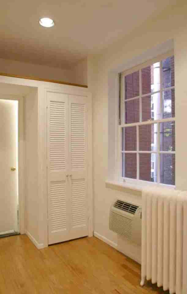 E 88th St - Photo 5 of 6