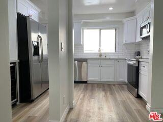 10561 Missouri Ave #1 - Photo 2 of 8