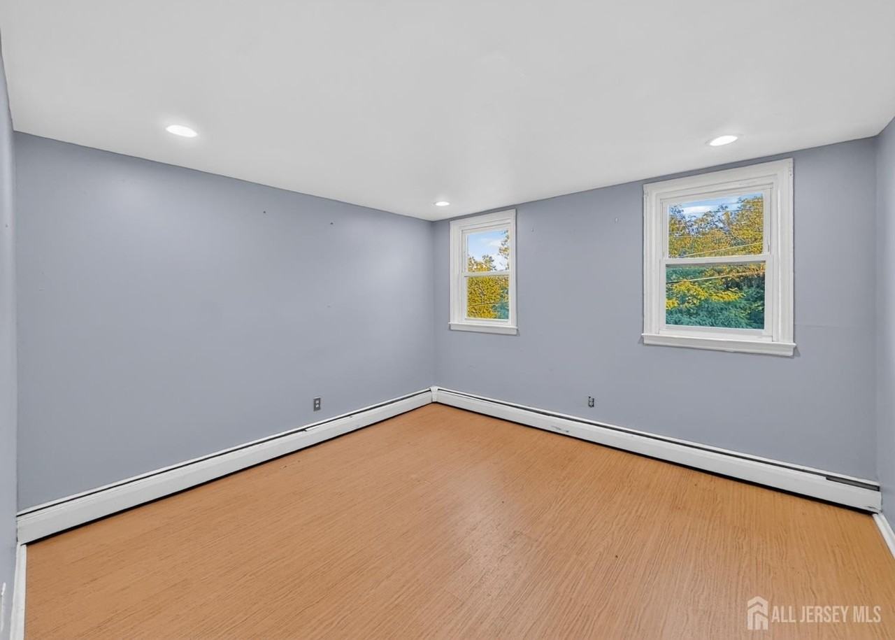 725 Parker St #3 - Photo 2 of 7
