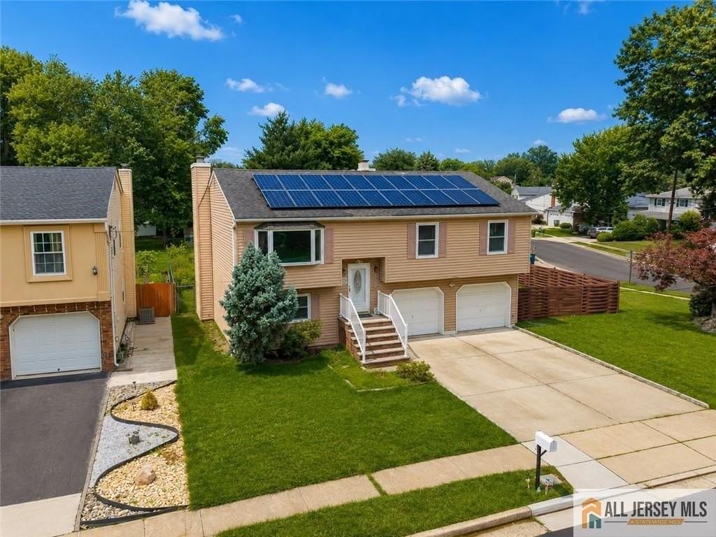 66 Edison Ave - Photo 2 of 24