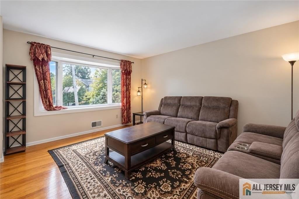 66 Edison Ave - Photo 6 of 24