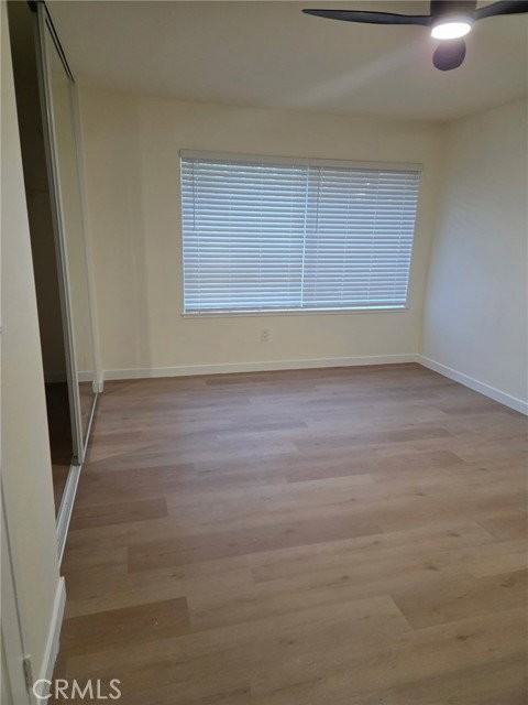 10425 Larwin Ave - Photo 4 of 8