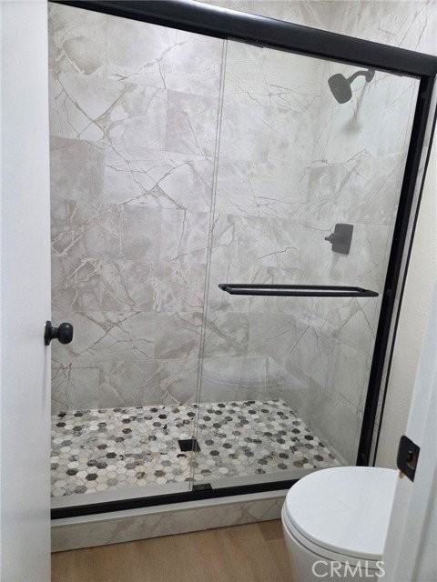 10425 Larwin Ave - Photo 6 of 8
