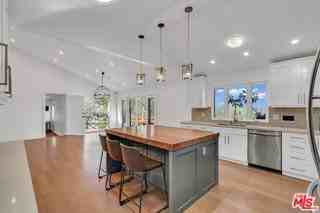 18243 Rancho St - Photo 7 of 8