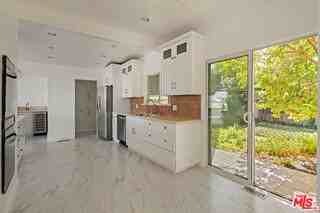 3844 Bobstone Dr - Photo 5 of 8