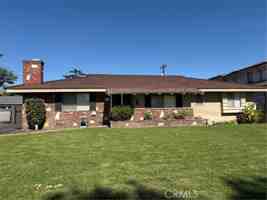 featured image of 271 W Magna Vista Ave