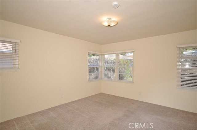 816 Novelda Rd - Photo 6 of 8