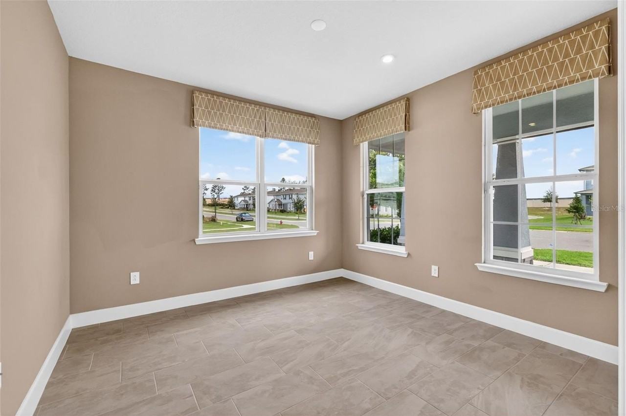 3894 Capital Reef Way - Photo 5 of 44