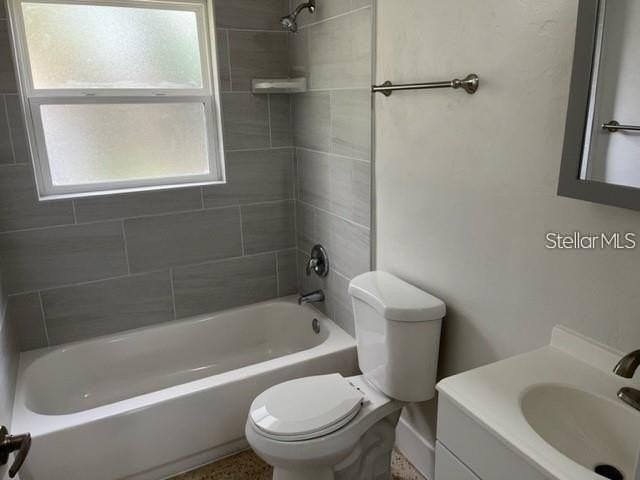 925 Ne 20th Ave - Photo 7 of 10