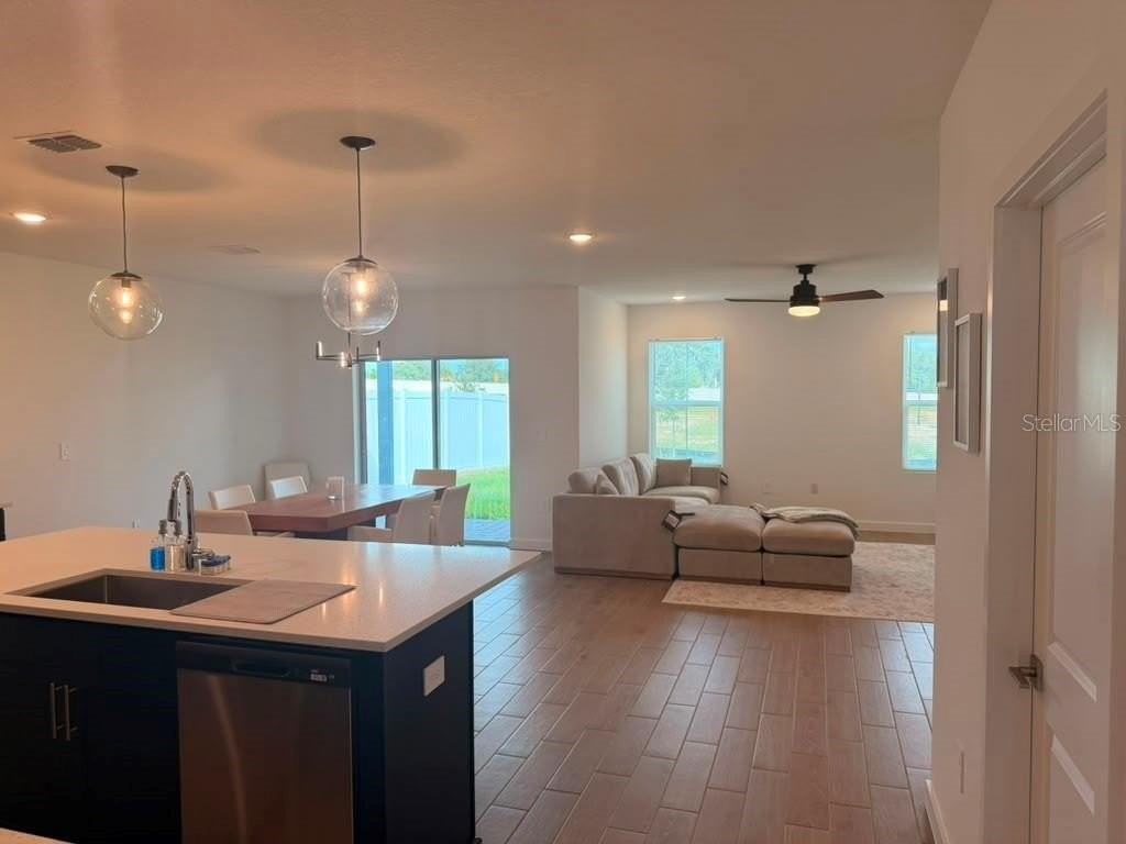 3131 Rein Ave - Photo 5 of 25