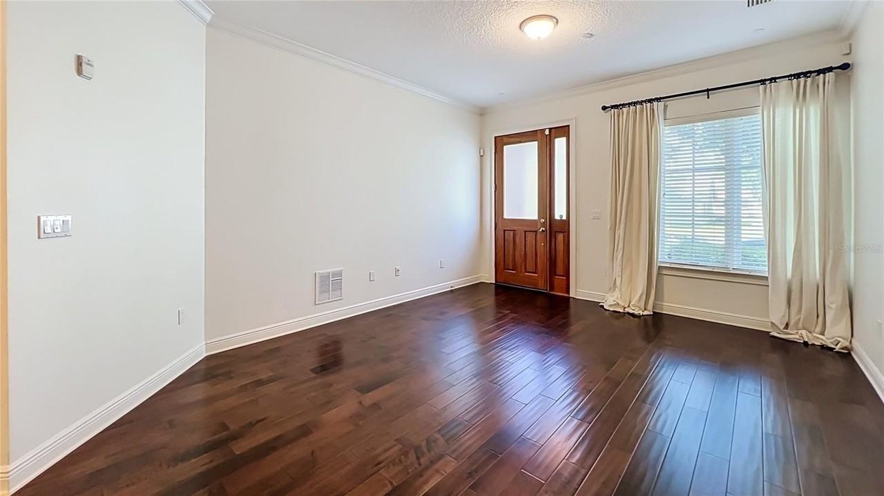 98 S Virginia Ave #111 - Photo 4 of 50