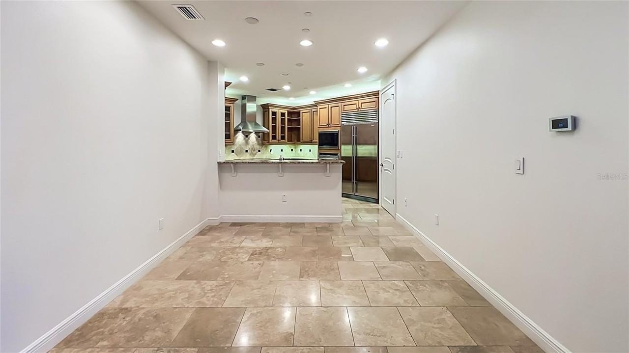 98 S Virginia Ave #111 - Photo 7 of 50