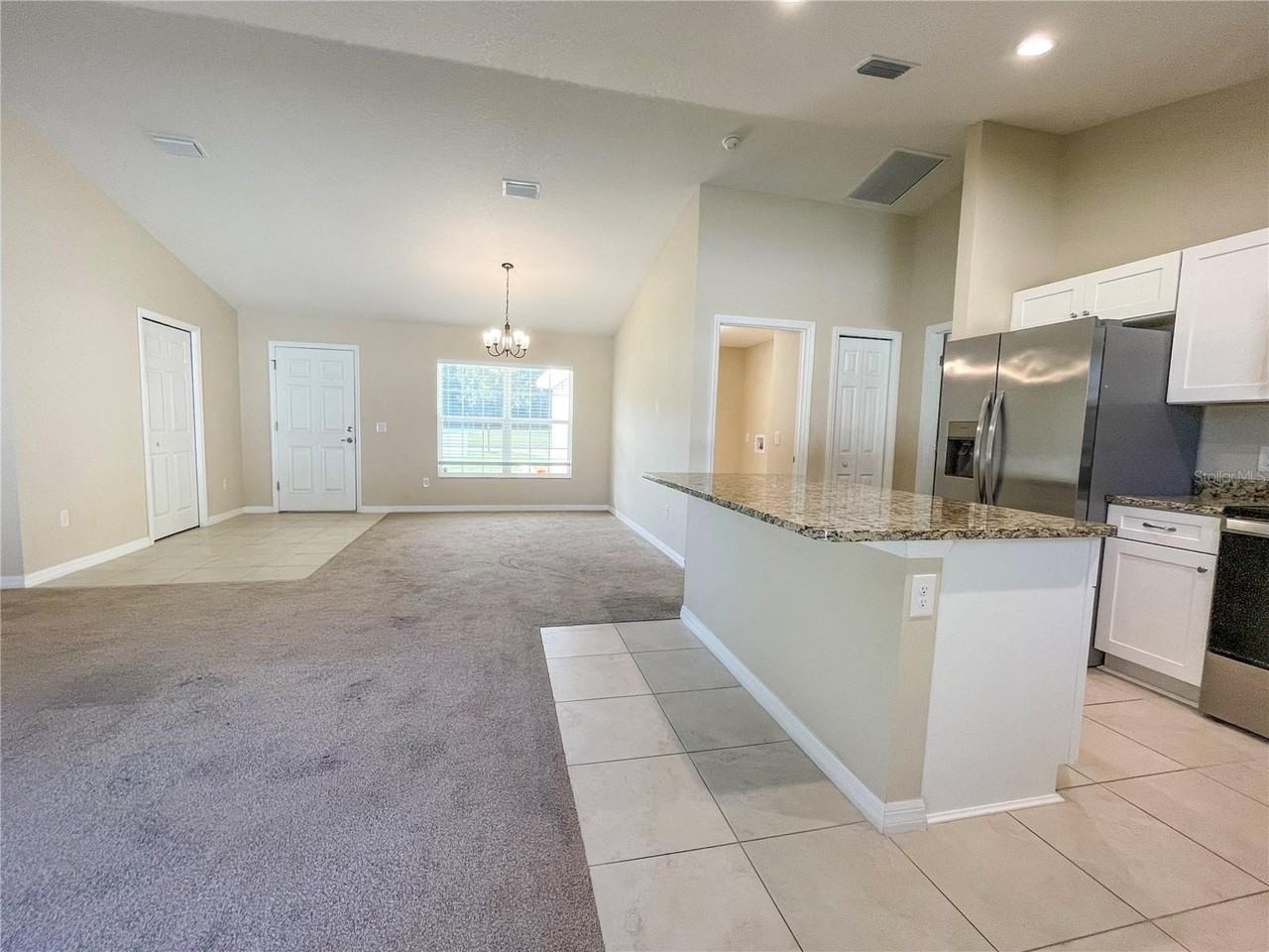 1861 Ne 160th Pl - Photo 4 of 16