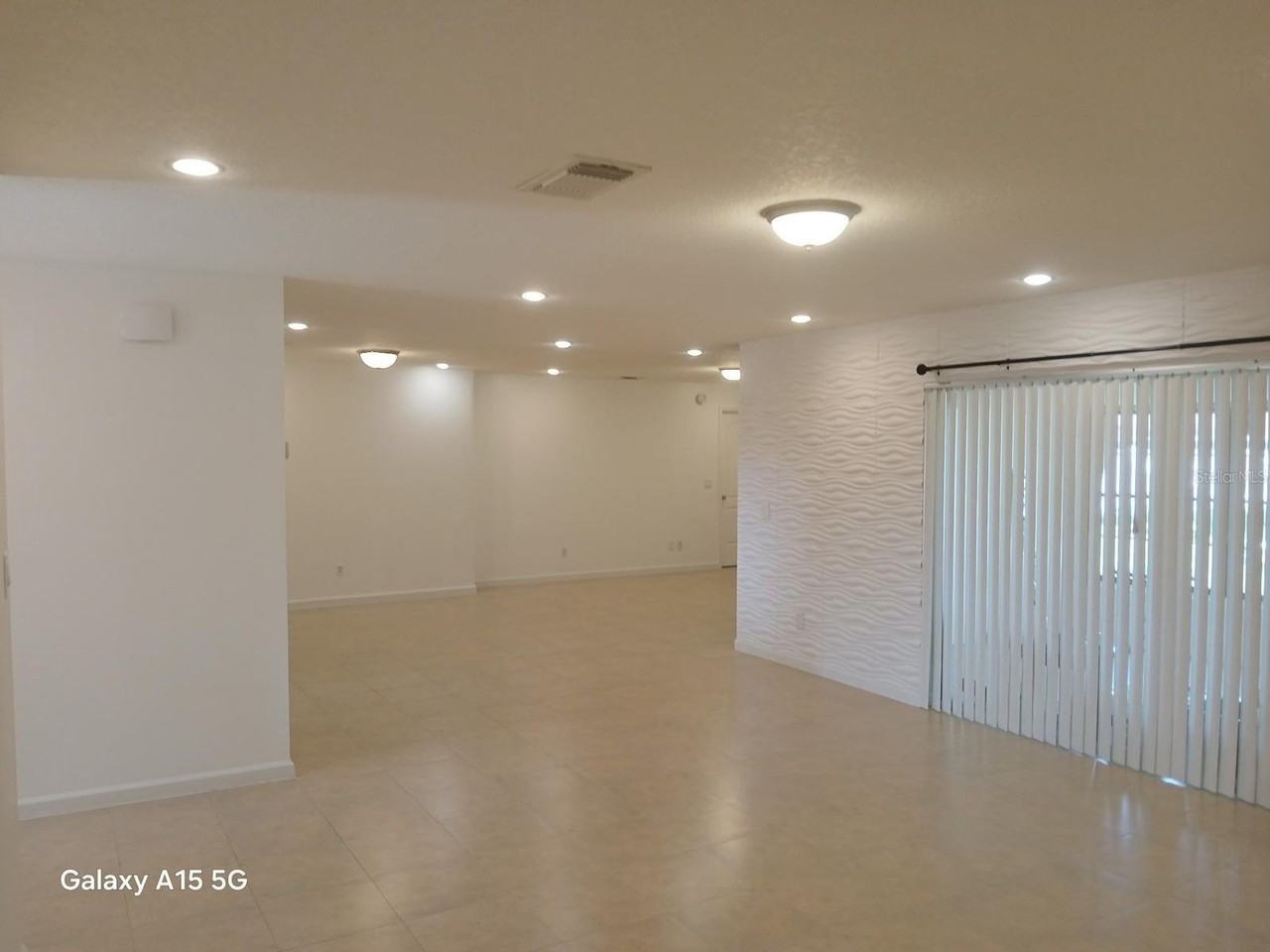 483 Eliza Ct - Photo 7 of 17