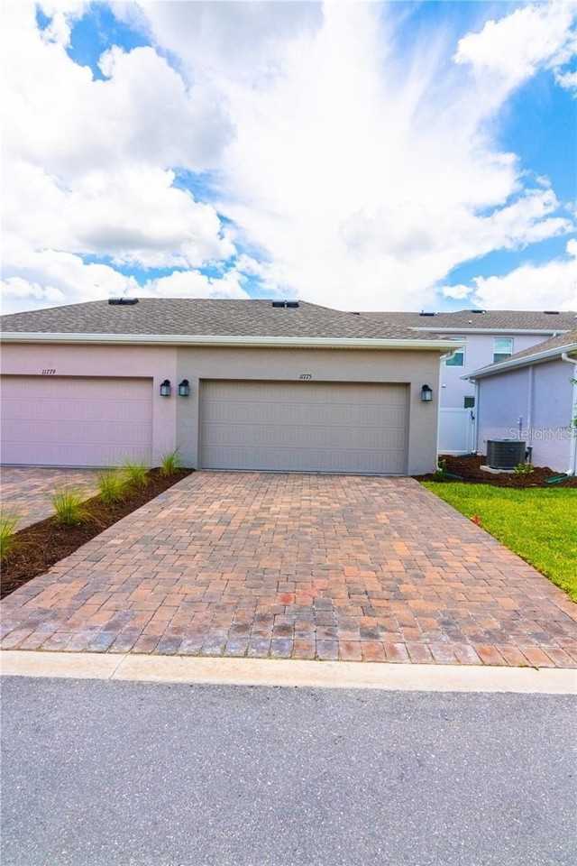 11775 Boldface Dr - Photo 4 of 20