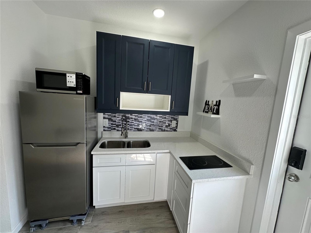 7226 Mystic Brook Way #1 - Photo 3 of 9