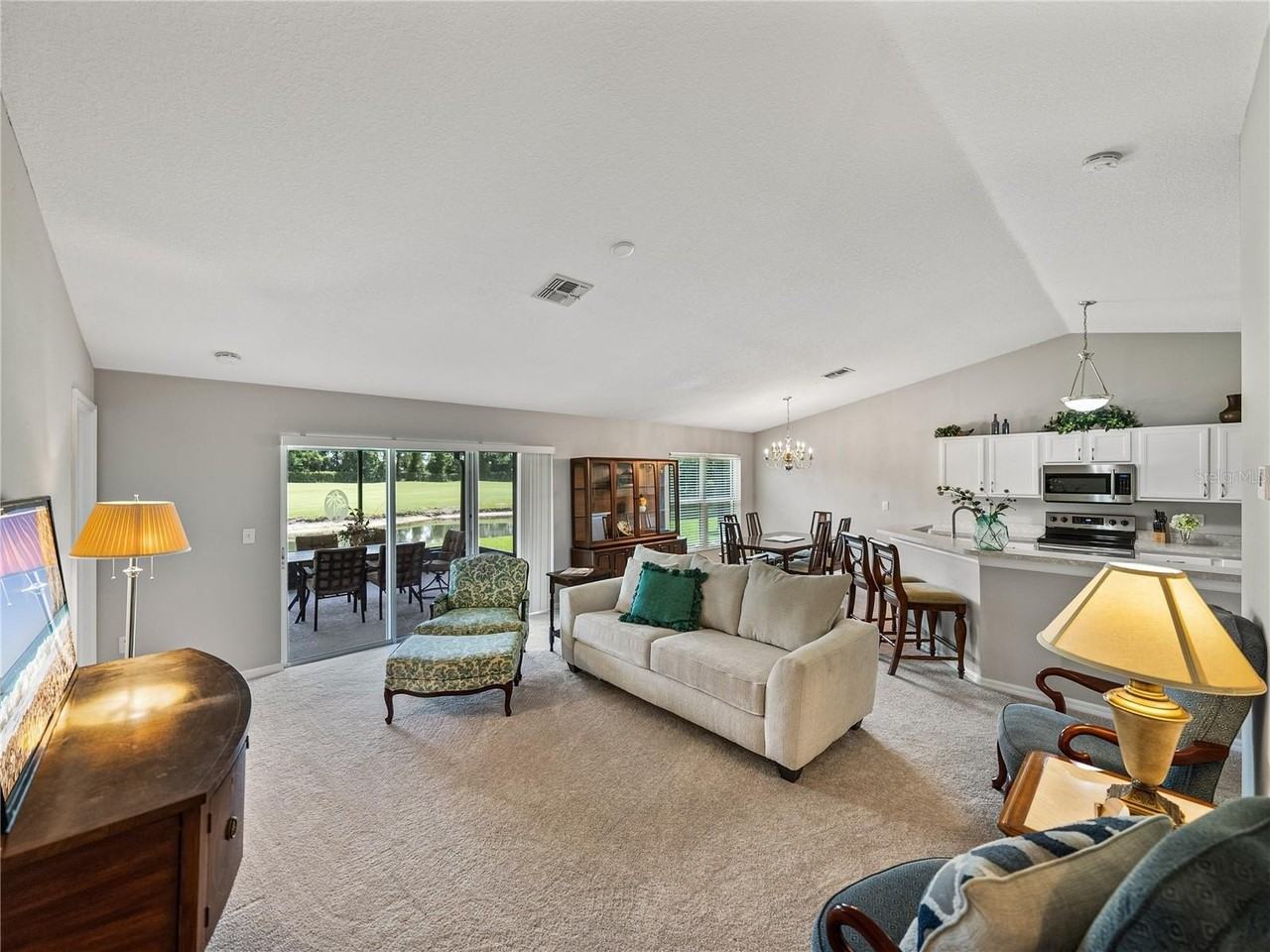 10306 Chatuge Dr - Photo 6 of 50