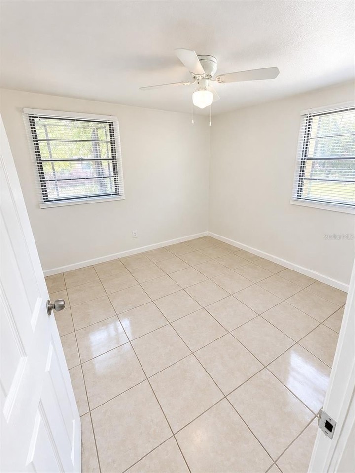 3004 Arrow St - Photo 7 of 11