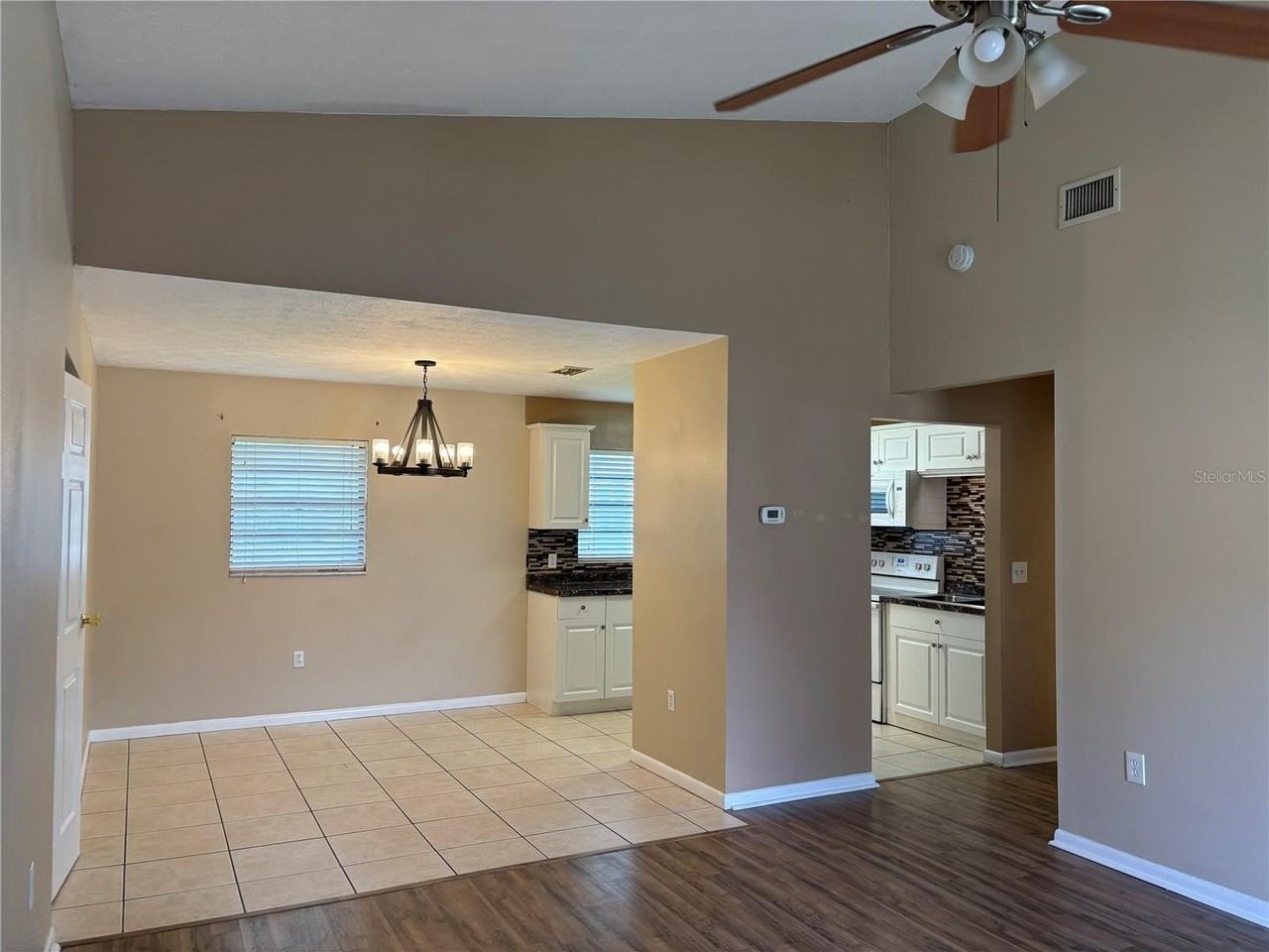 21334 Coakley Ln - Photo 6 of 29