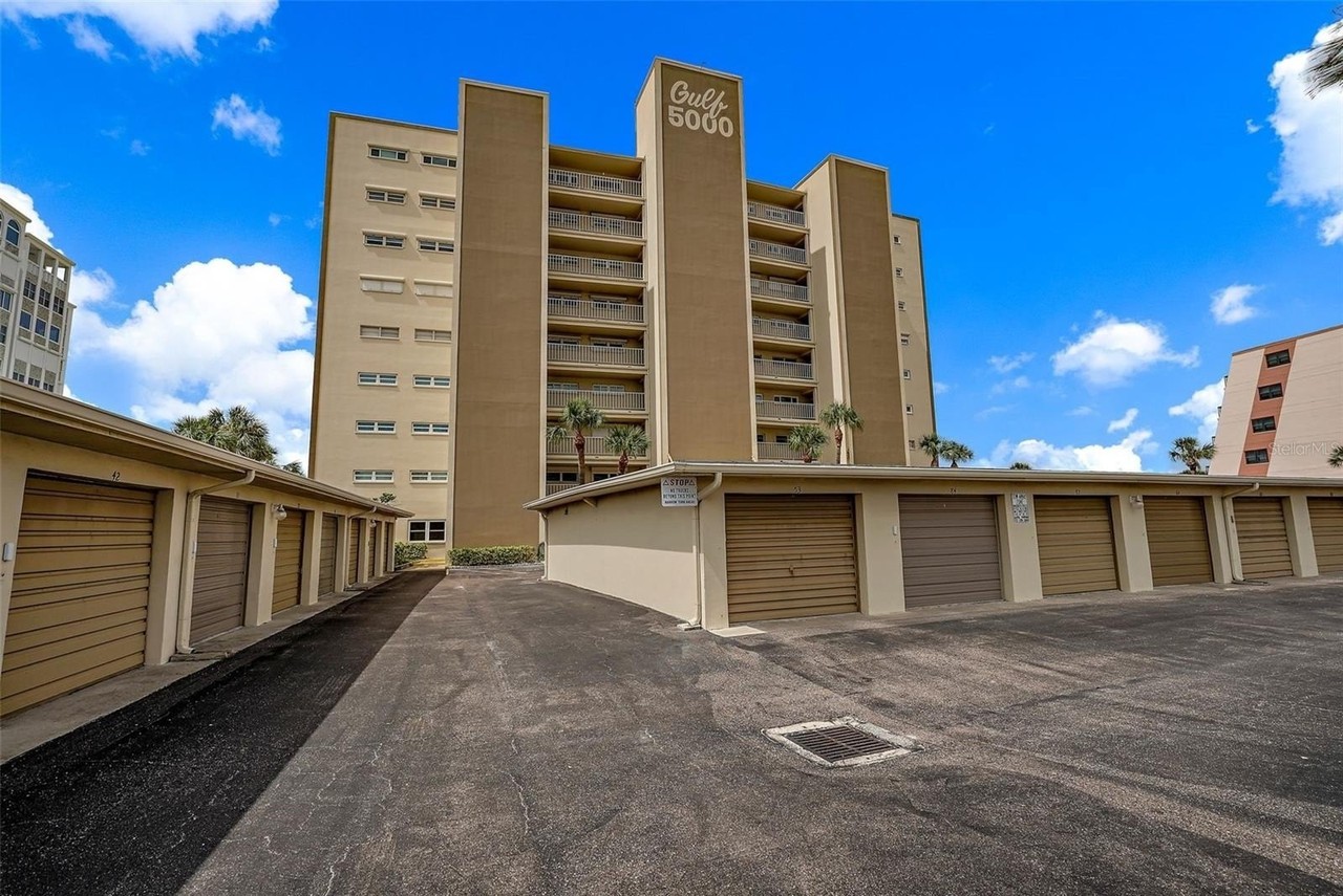 5000 Gulf Blvd #304 - Photo 7 of 46
