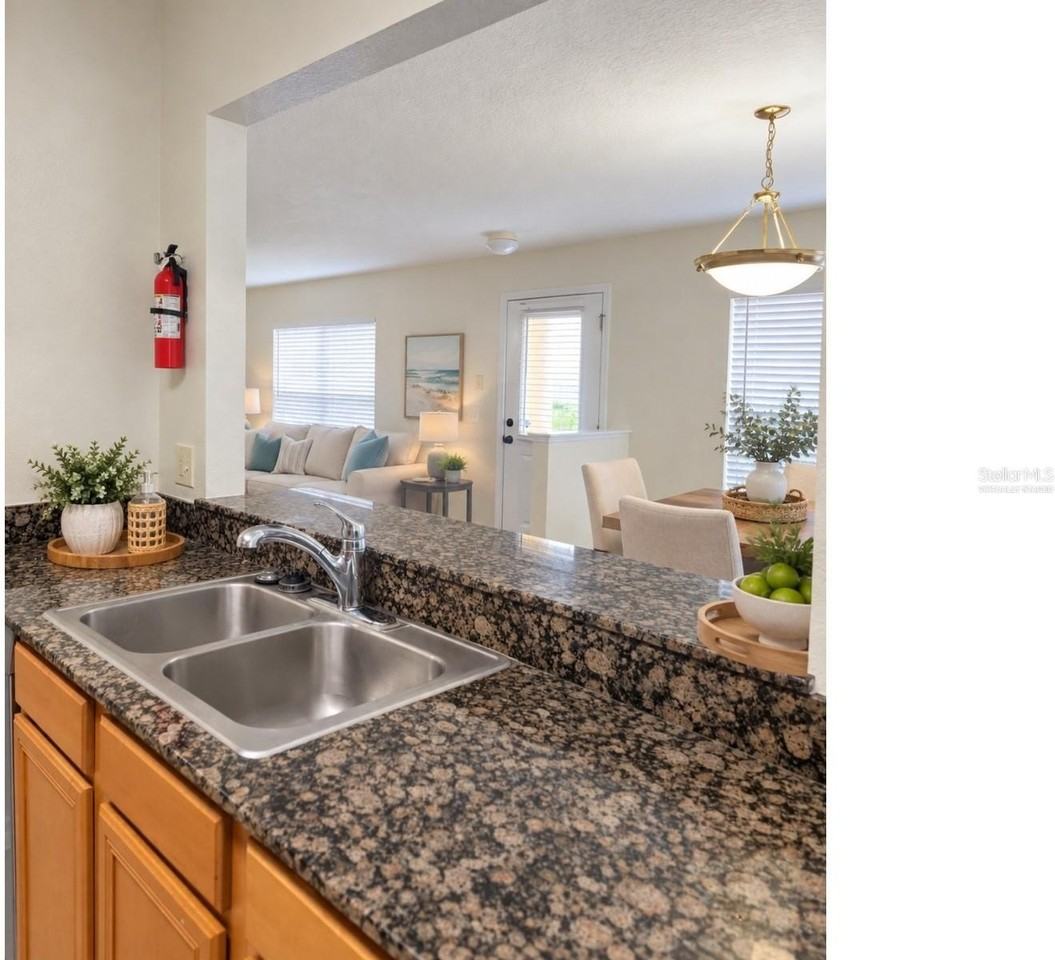 3438 Castle Stone Ct - Photo 4 of 27