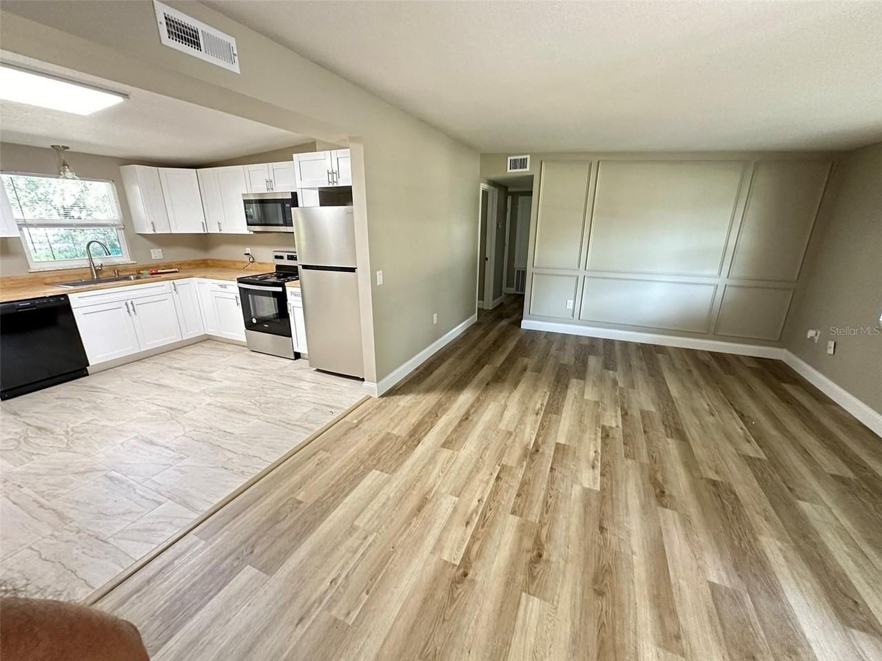 38737 12th Ave - Photo 5 of 23