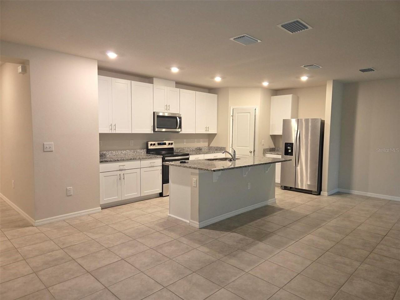 13638 Coronado Dr - Photo 3 of 29