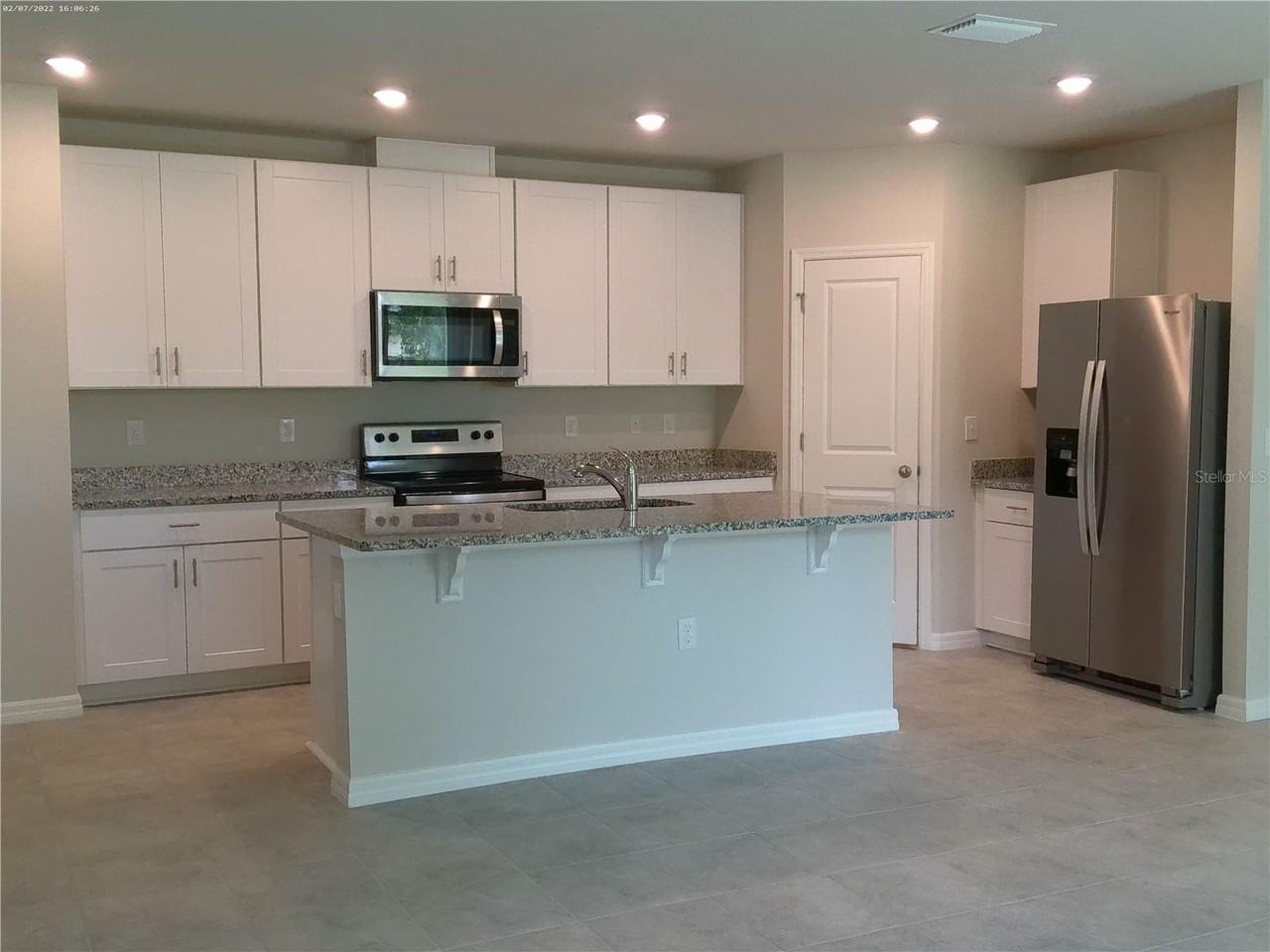 13638 Coronado Dr - Photo 4 of 29