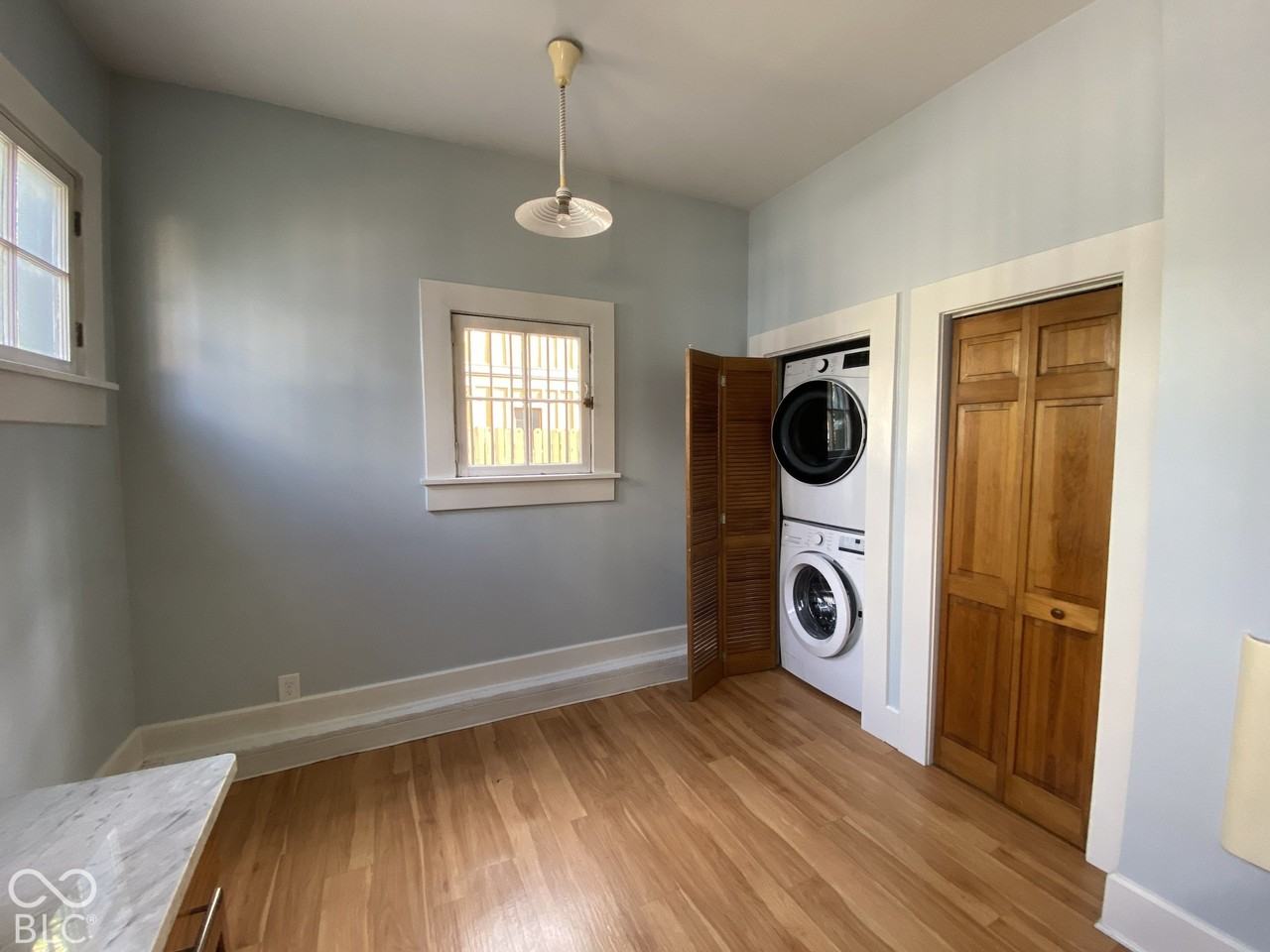 612 E 13th St - Photo 5 of 12