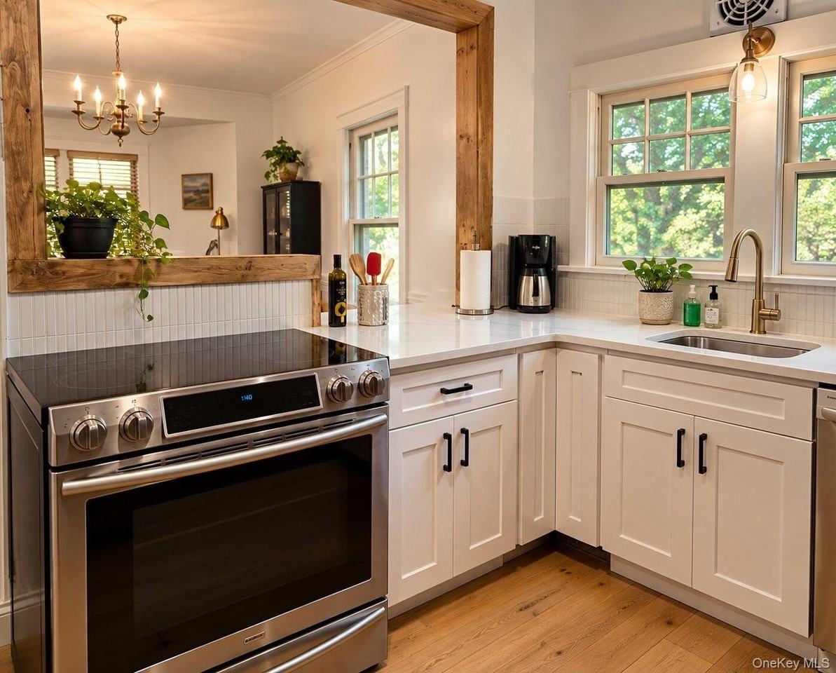 30 Jackson Ave - Photo 5 of 10