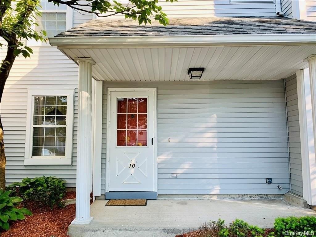 10 Kensington Way - Photo 2 of 23