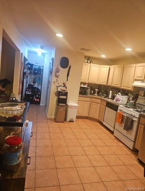 18 Dalex Ct - Photo 3 of 8