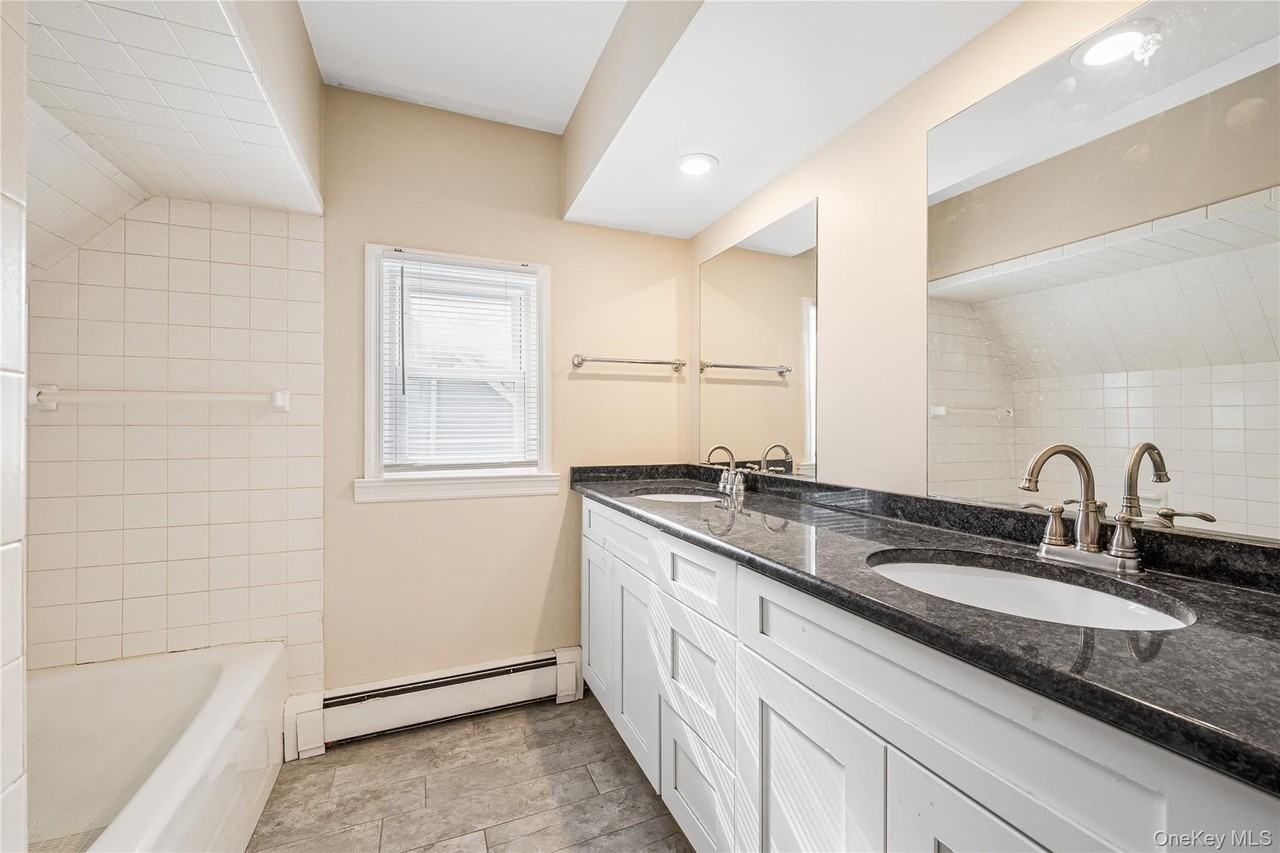 217 Orange Tpke - Photo 5 of 15