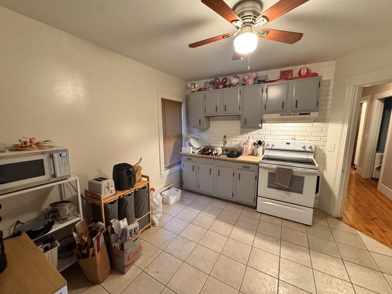 478 Main St #B - Photo 5 of 15