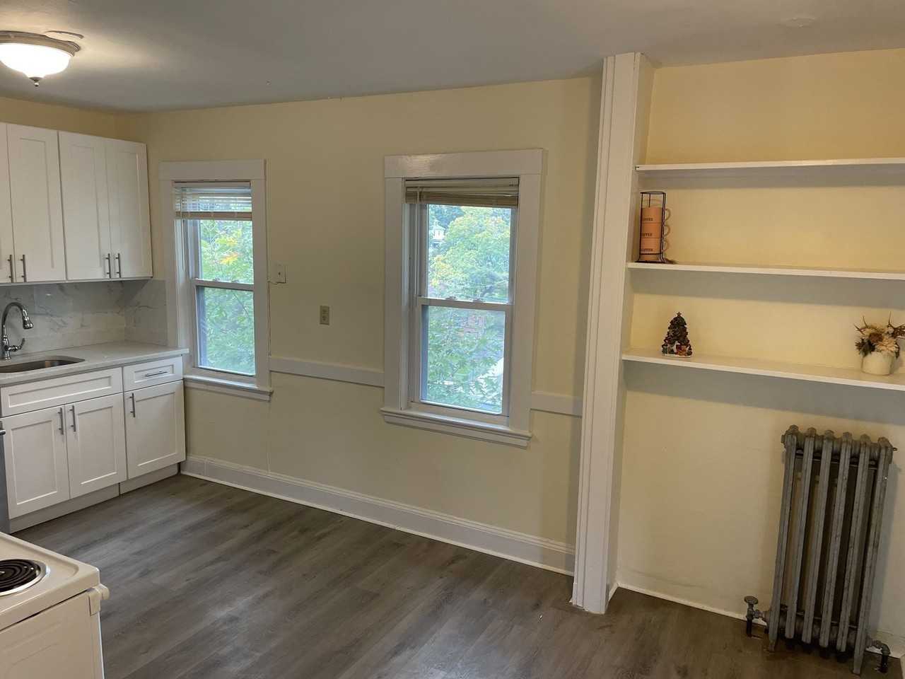 85 Town Hill St #85 - Photo 6 of 20