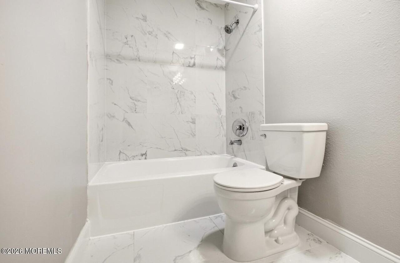 7 Northrup Dr - Photo 7 of 9