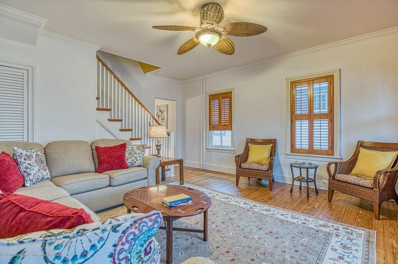 124 Main Ave - Photo 6 of 23