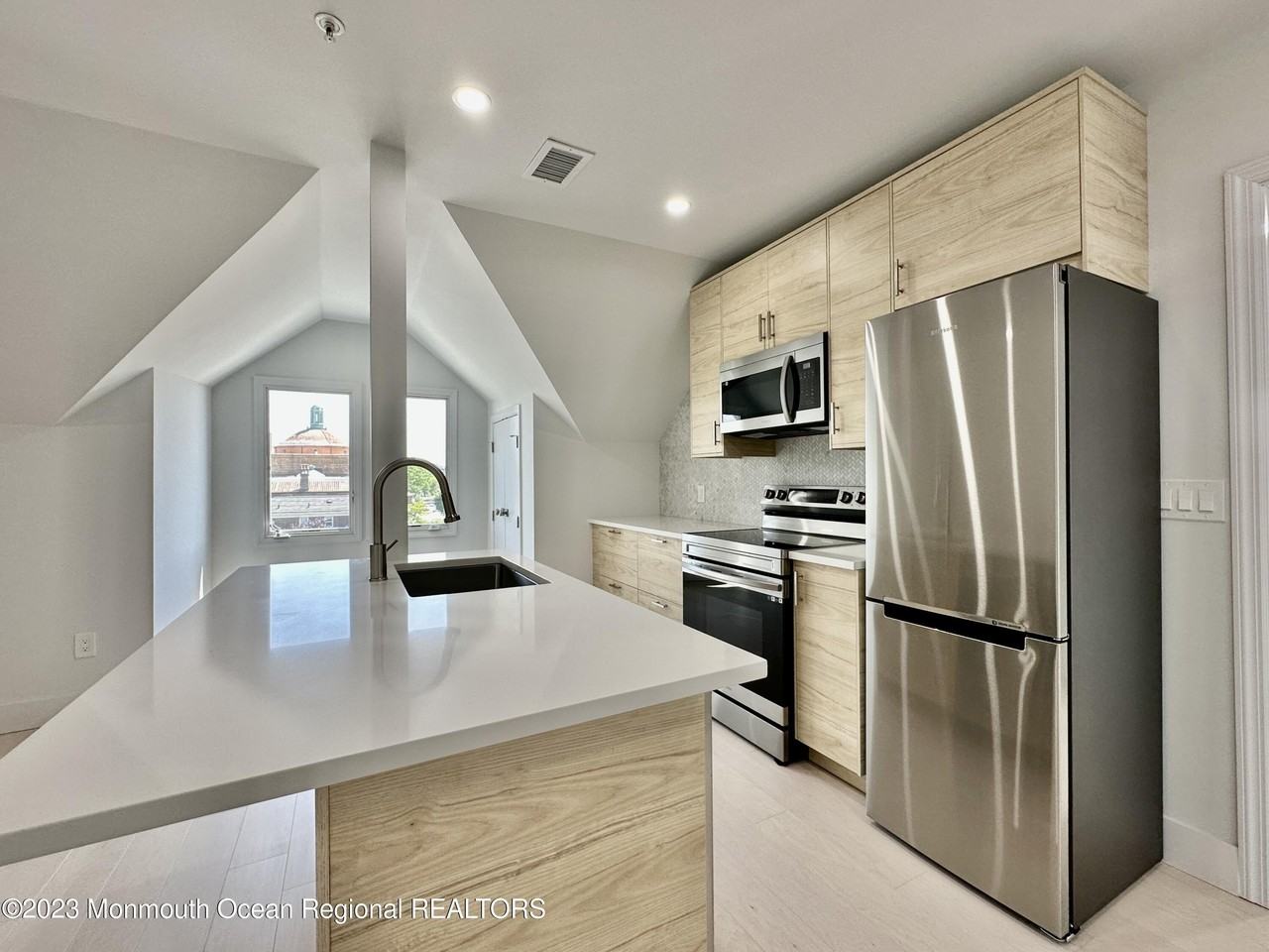 1000 Grand Ave #3 - Photo 5 of 16
