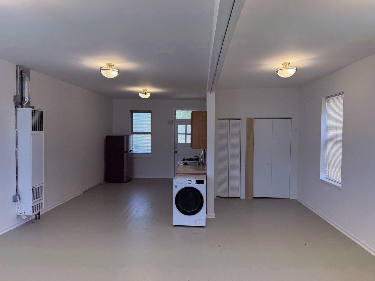 2019 N Damen Ave #2R - Photo 3 of 9
