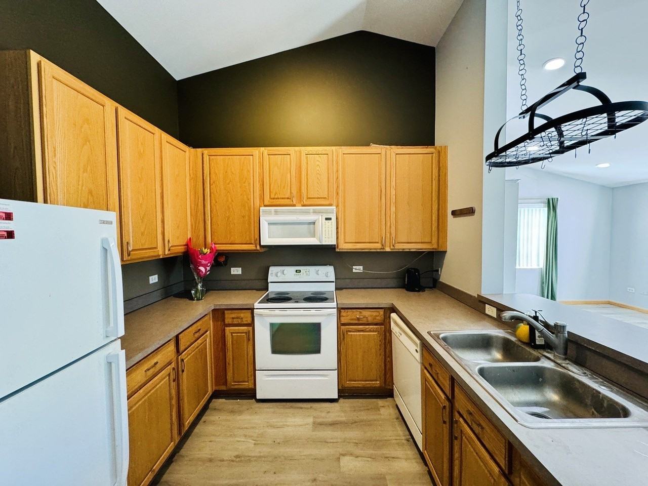 2123 Silverstone Dr #0 - Photo 2 of 15