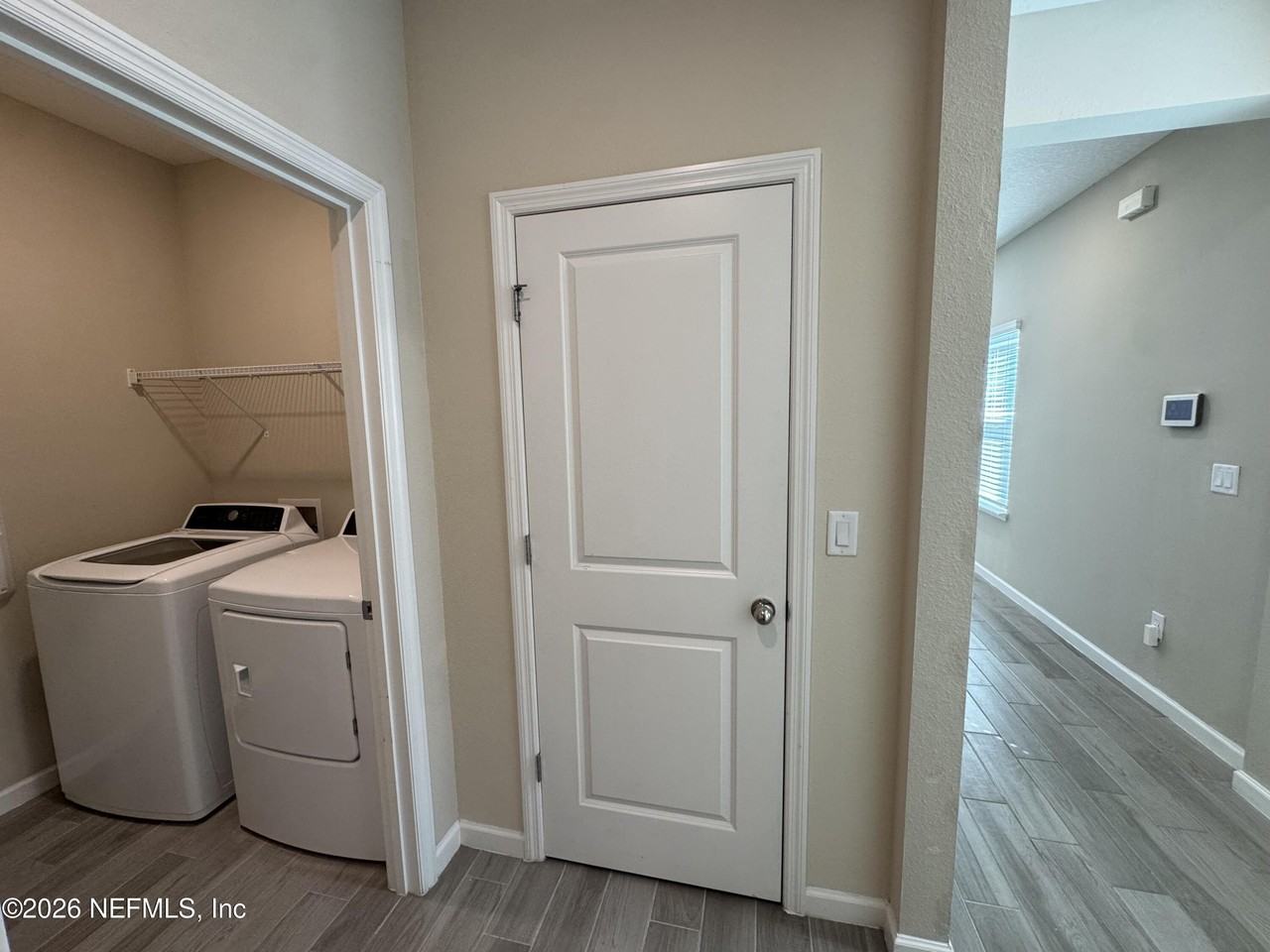 2149 Sequoia Ct - Photo 5 of 26