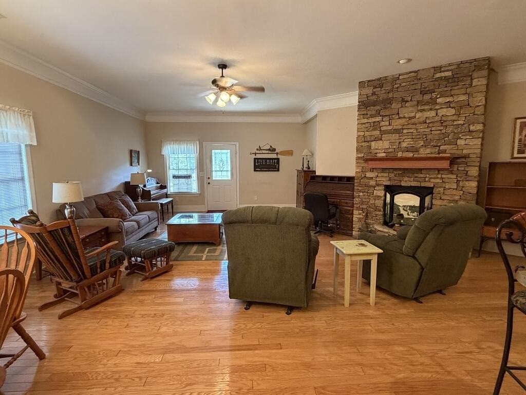 1729 Watercrest Way - Photo 7 of 14