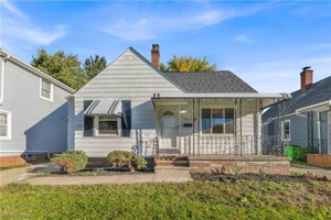 featured image of 12817 Oak Park Blvd