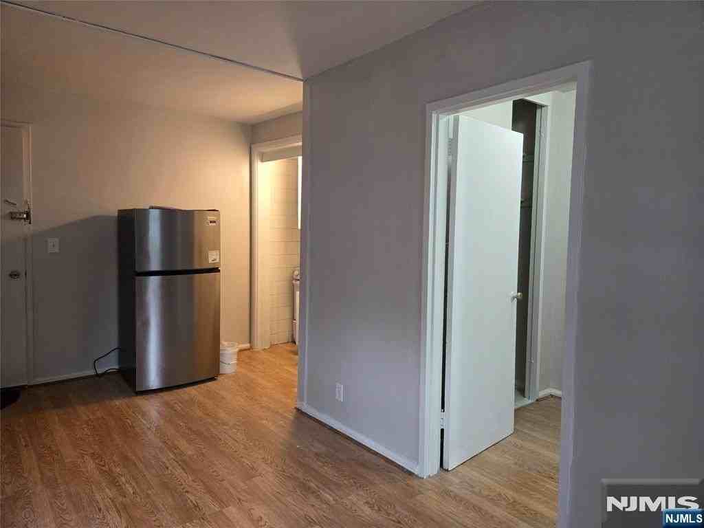 3040 Edwin Ave #1J - Photo 6 of 6