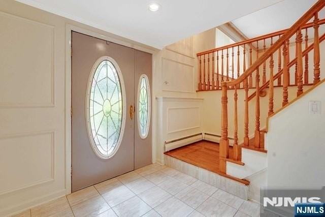 32 Clinton Ln - Photo 2 of 25