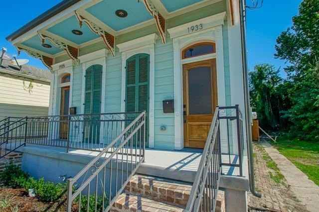 1933 4th St - Photo 2 of 17