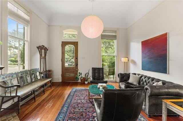 1478 Camp St - Photo 5 of 26