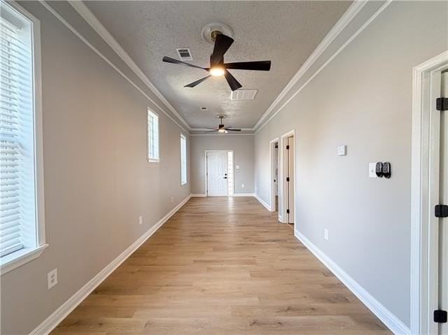 565 S 6th St - Photo 7 of 24