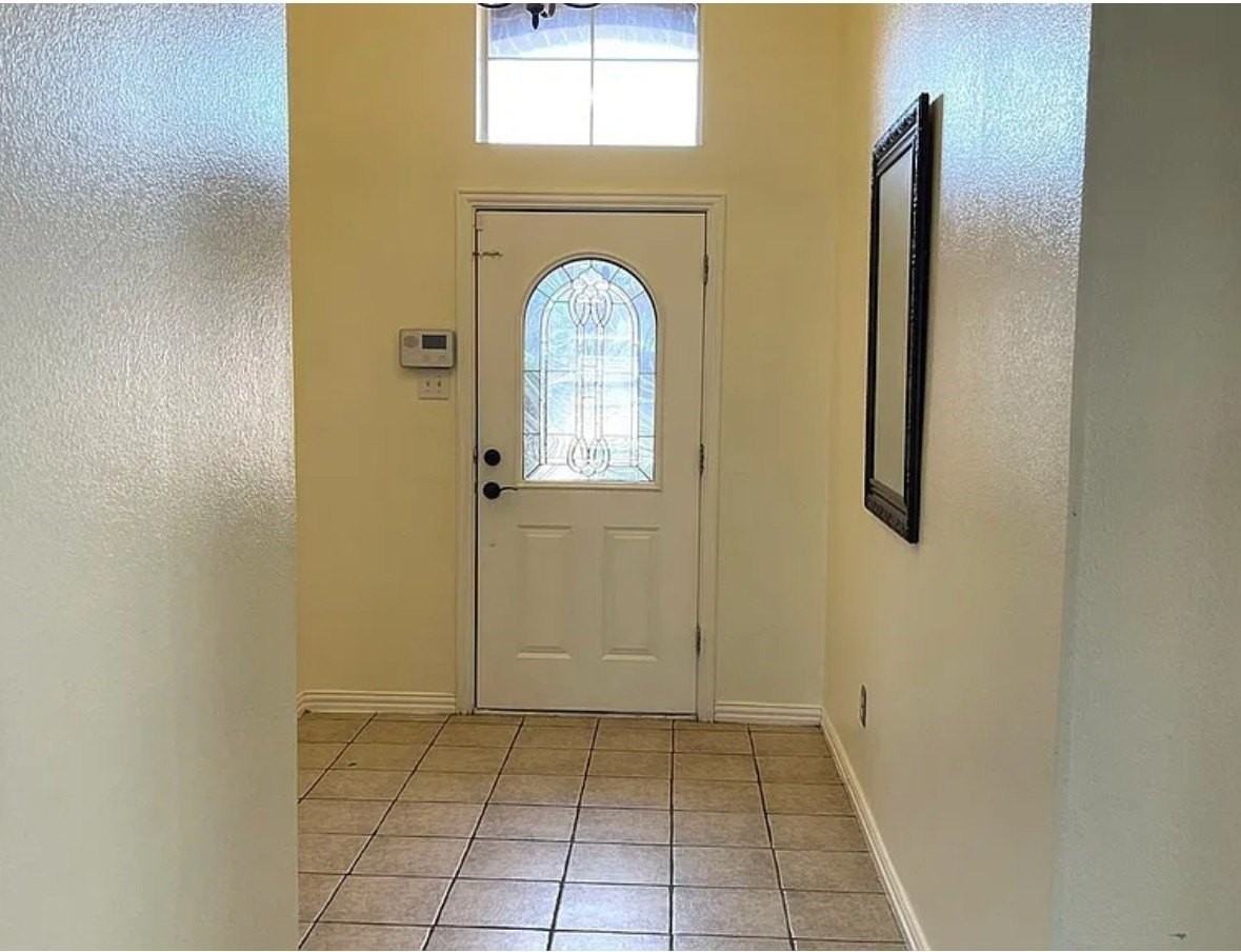 8574 Western Meadows Dr - Photo 3 of 20