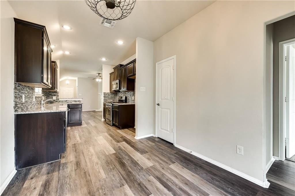 9821 Pronghorn Rd - Photo 5 of 16